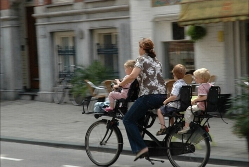 no helmet cycling